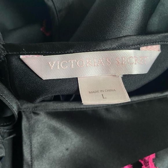 SOLD - Picture 4 of 8